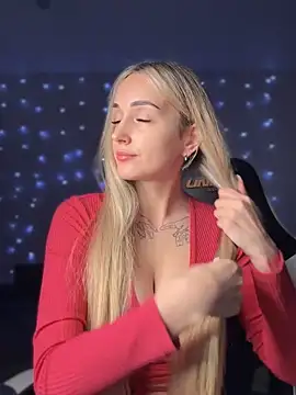 alicebedroom online show from November 10, 10:10 am