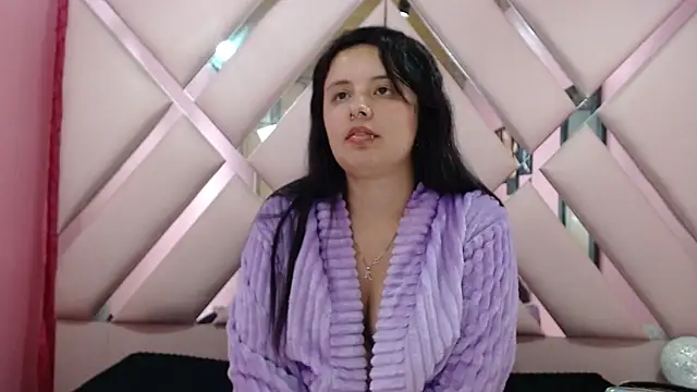 nathaly low1 online show from November 21, 3:19 am