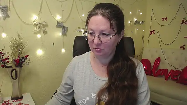 VanessaHotts online show from January 15, 6:08 am