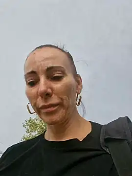milflovelyxxx online show from July 27, 4:26 pm