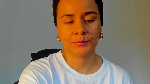 Sami Hotie1 online show from November 1, 10:03 pm