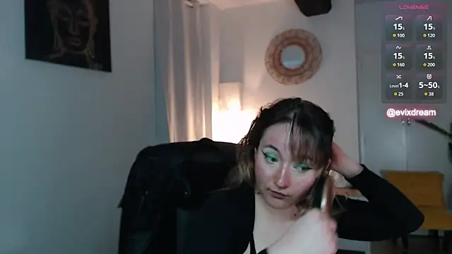 Crystal-dreamt online show from April 17, 12:18 pm