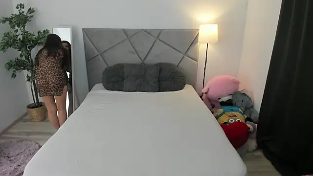 BlueEyesLexy online show from June 20, 6:28 am