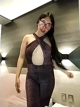 Umaru uwu online show from April 16, 2:23 am