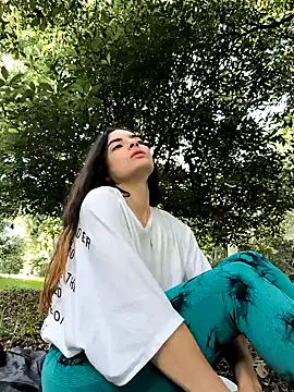 Sam Sara online show from December 14, 8:03 pm