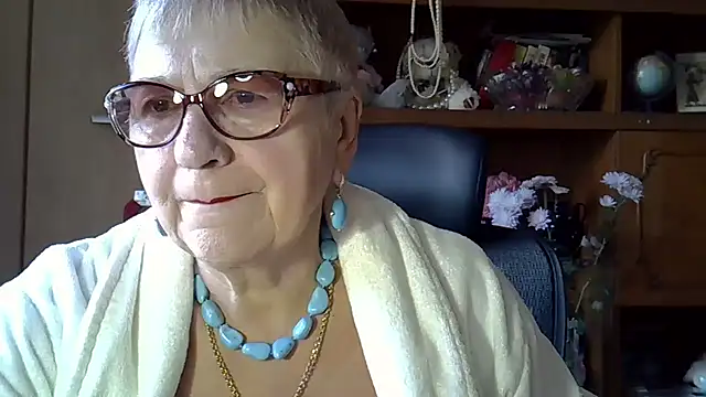 SweetCherry27 online show from October 5, 6:29 am