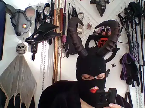 FeticheMacabre online show from July 31, 6:42 pm