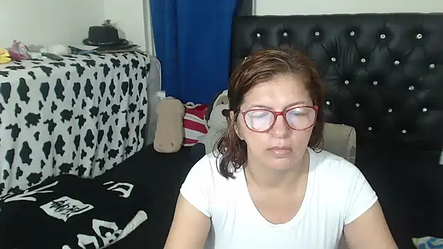 jellyfishhot online show from February 18, 11:04 pm