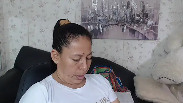 mature martina online show from June 10, 9:13 pm