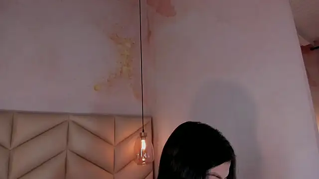 JESYSOZ23  online show from December 14, 8:03 pm