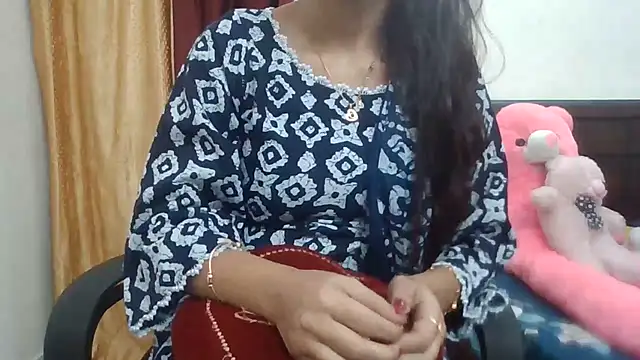 Sexy iknoor online show from July 11, 5:40 am