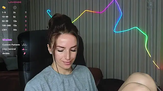 xx adrihanna xx online show from July 13, 6:58 am