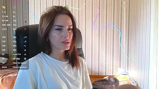 xx adrihanna xx online show from July 6, 3:47 pm