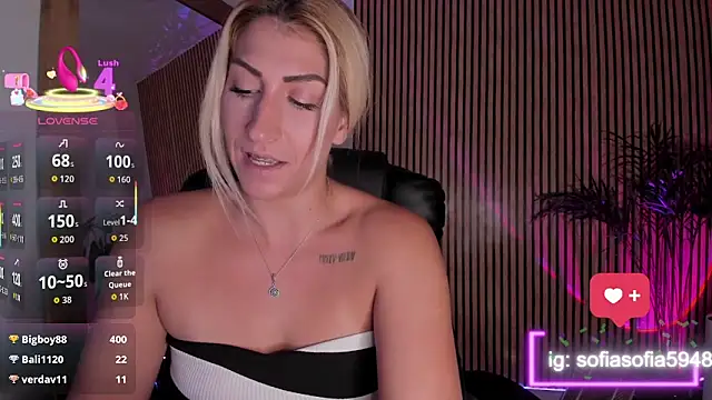 sofiah  online show from October 8, 5:50 pm