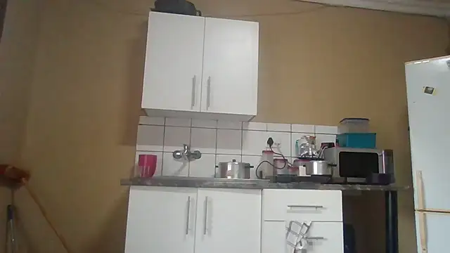 ShooingBunch online show from November 2, 2:42 pm