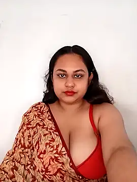 bumblebeegirl online show from September 20, 5:06 am