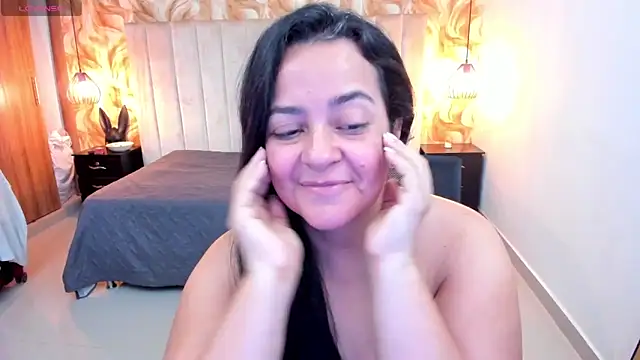 lucia vonne  online show from March 11, 1:21 am