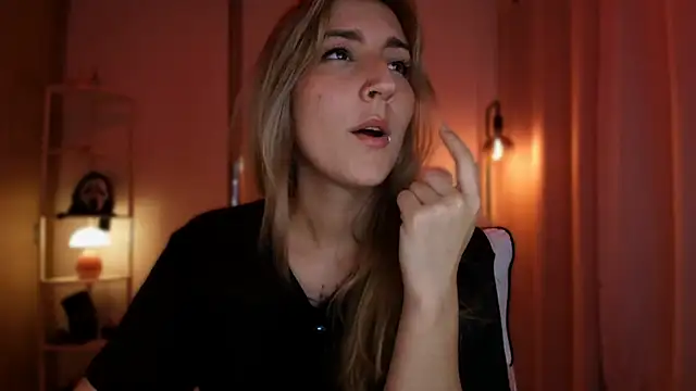 Dakotaa  online show from March 16, 2:14 am