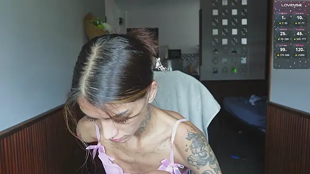 vinkitinkii online show from March 11, 5:44 am