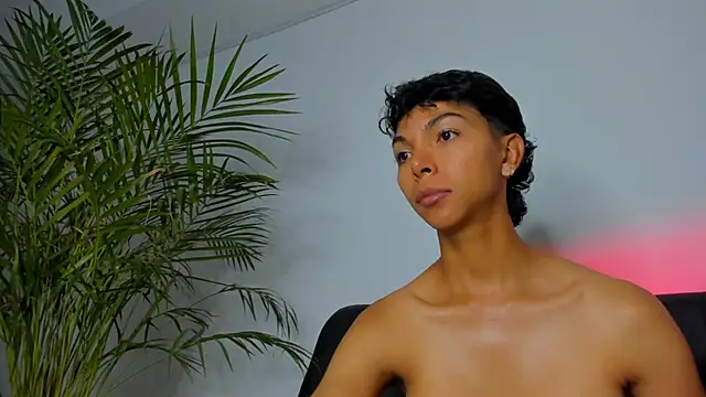 xhenisa  online show from July 30, 1:28 am