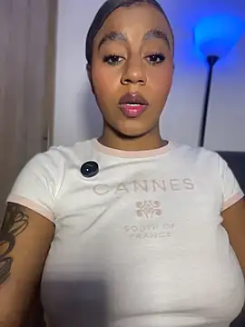 charlotteeruss online show from June 28, 5:41 pm