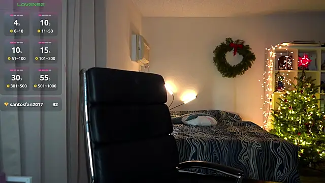 olivia jeas online show from December 15, 11:43 pm