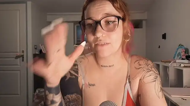 sullye online show from June 27, 8:48 pm