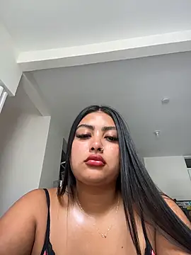 NatashaBrown12 online show from October 27, 1:06 pm