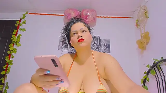 Alhelqueen online show from November 2, 7:39 pm