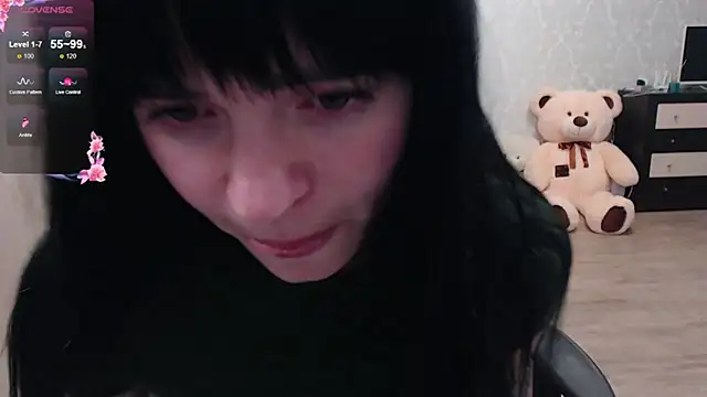 JuicyJess online show from May 19, 7:43 pm