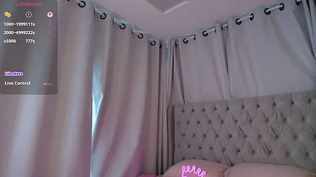 Skinny Alice online show from May 21, 11:19 am