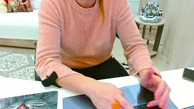 EveLove33 online show from February 7, 6:01 pm