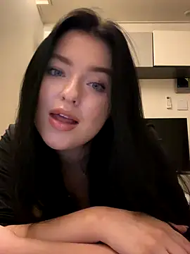 Angela Fosterr online show from October 18, 5:37 pm