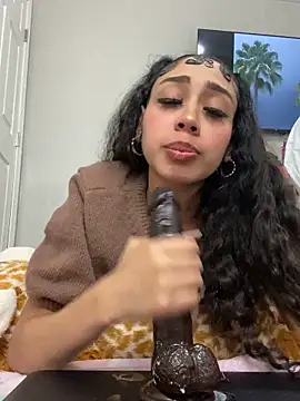 Snapshot of badbaby187 chatting on October 6, 7:51 pm badbaby187 online show from October 6, 7:51 pm
