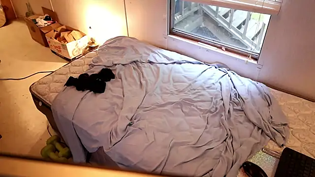 xxpixeyxx online show from September 17, 8:18 pm