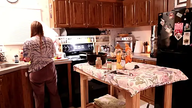 xxpixeyxx online show from October 31, 1:07 am