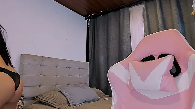 Keendall   online show from September 24, 2:05 pm