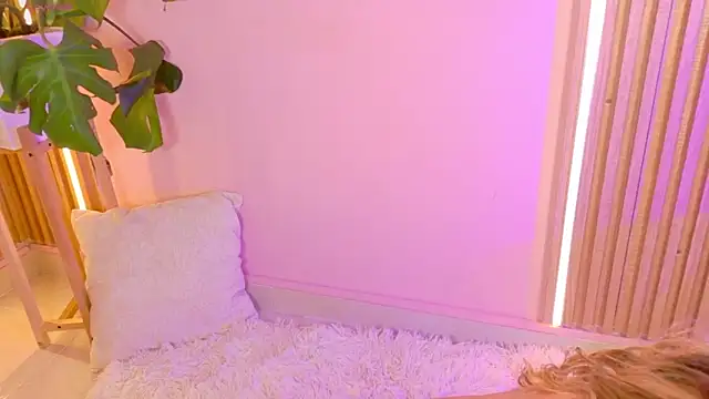 alison collins online show from January 11, 4:39 am