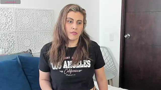 Snapshot of V_monse chatting on September 23, 8:07 pm V monse online show from September 23, 8:07 pm