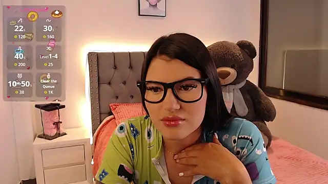 Nicols66 online show from June 9, 10:09 pm