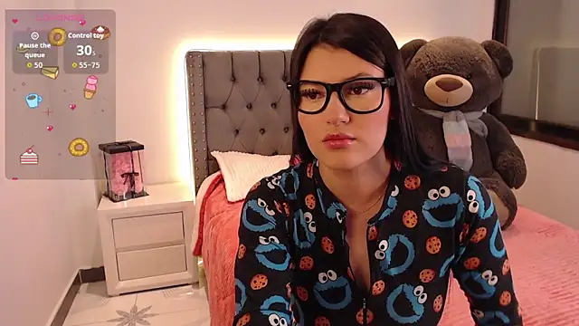 Nicols66 online show from December 17, 10:36 pm