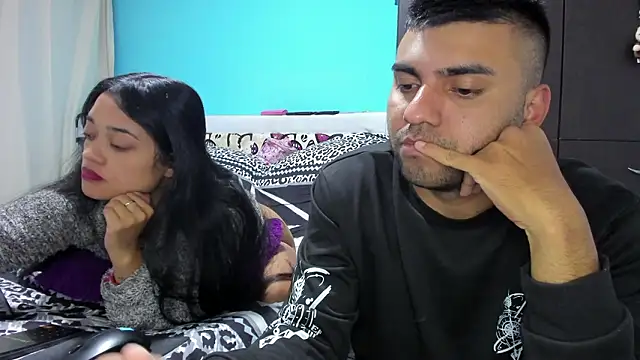 2ScarletandRyan8 online show from March 13, 10:05 am