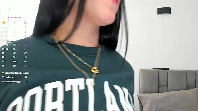 Gigi-bom online show from October 29, 1:21 am