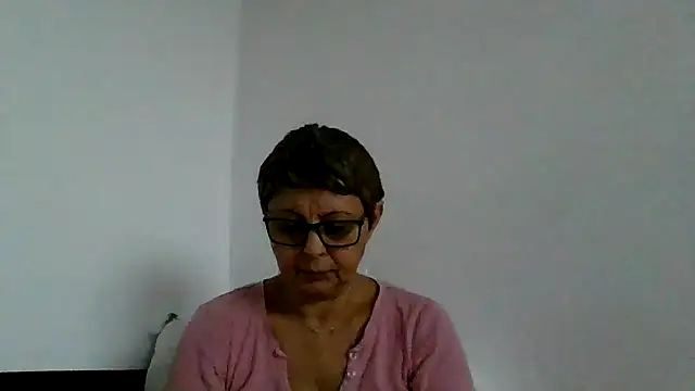 roseblak42 online show from November 8, 2:11 pm