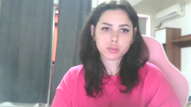 LovelyJulliette online show from July 7, 3:48 pm