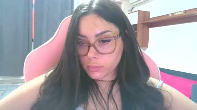 LovelyJulliette online show from June 20, 5:16 pm