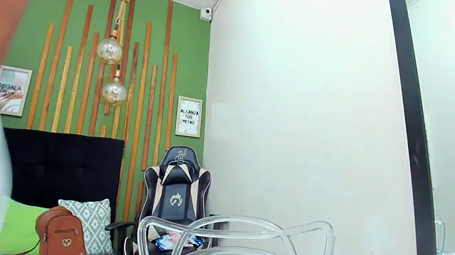 SofiaSexy  online show from November 29, 4:05 am