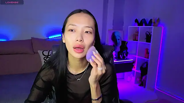  MIURA  online show from November 13, 1:15 am