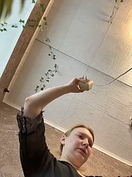 AmmyHot online show from December 22, 4:37 am