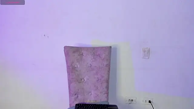 Camila Coxx online show from April 19, 7:30 am